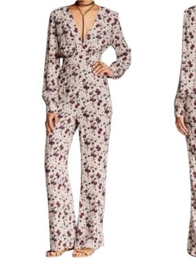 Free people Some Like It Hot Floral Print V-Neck Flare Leg Jumpsuit  size 6